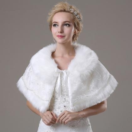 White Women Cape With Faux Fur Coll..