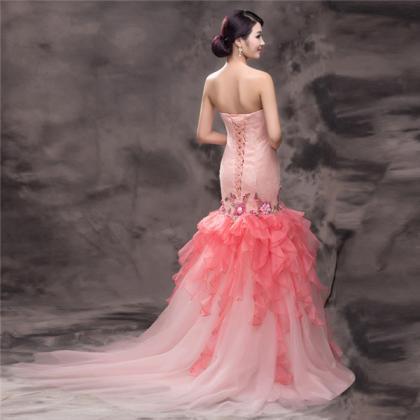 Pink Mermaid Wedding Dress With Flower Pattern..