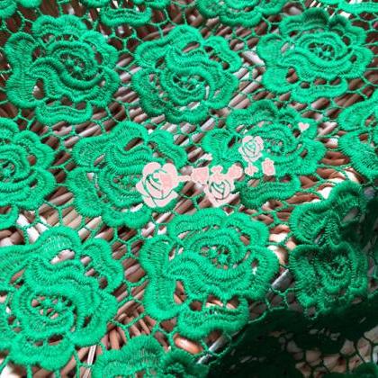 Solid Color Flower Pattern Guipure Lace Green Cord..