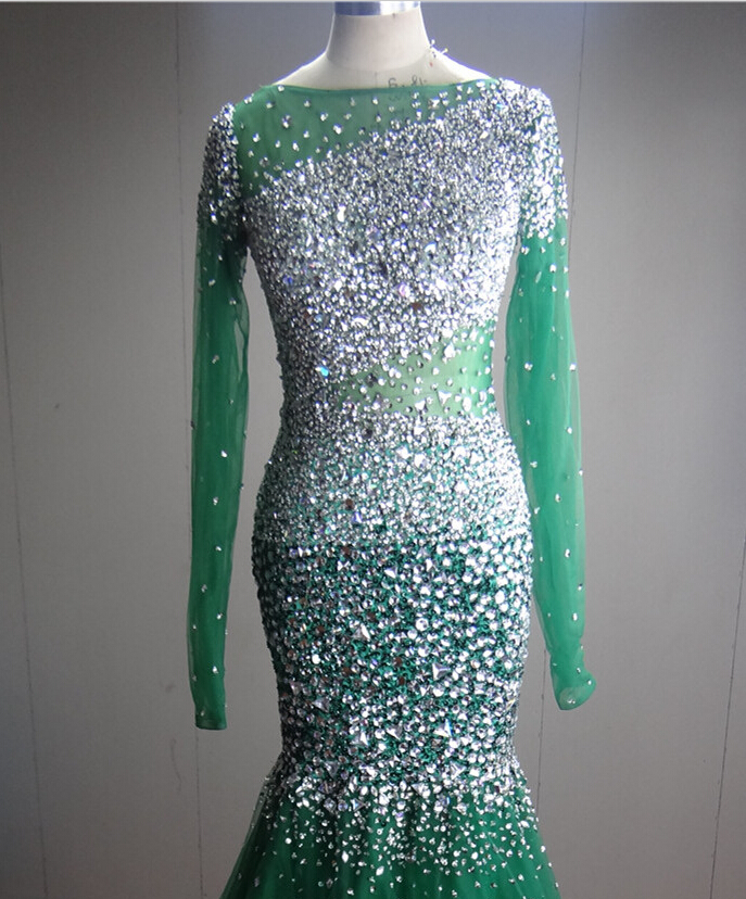 Luxurious Sparkling Beading Dark Green Prom Dress With Long Sleeves Plunging Back Short Trail Mermaid Sexy Women Formal Evening Gown Custom Made